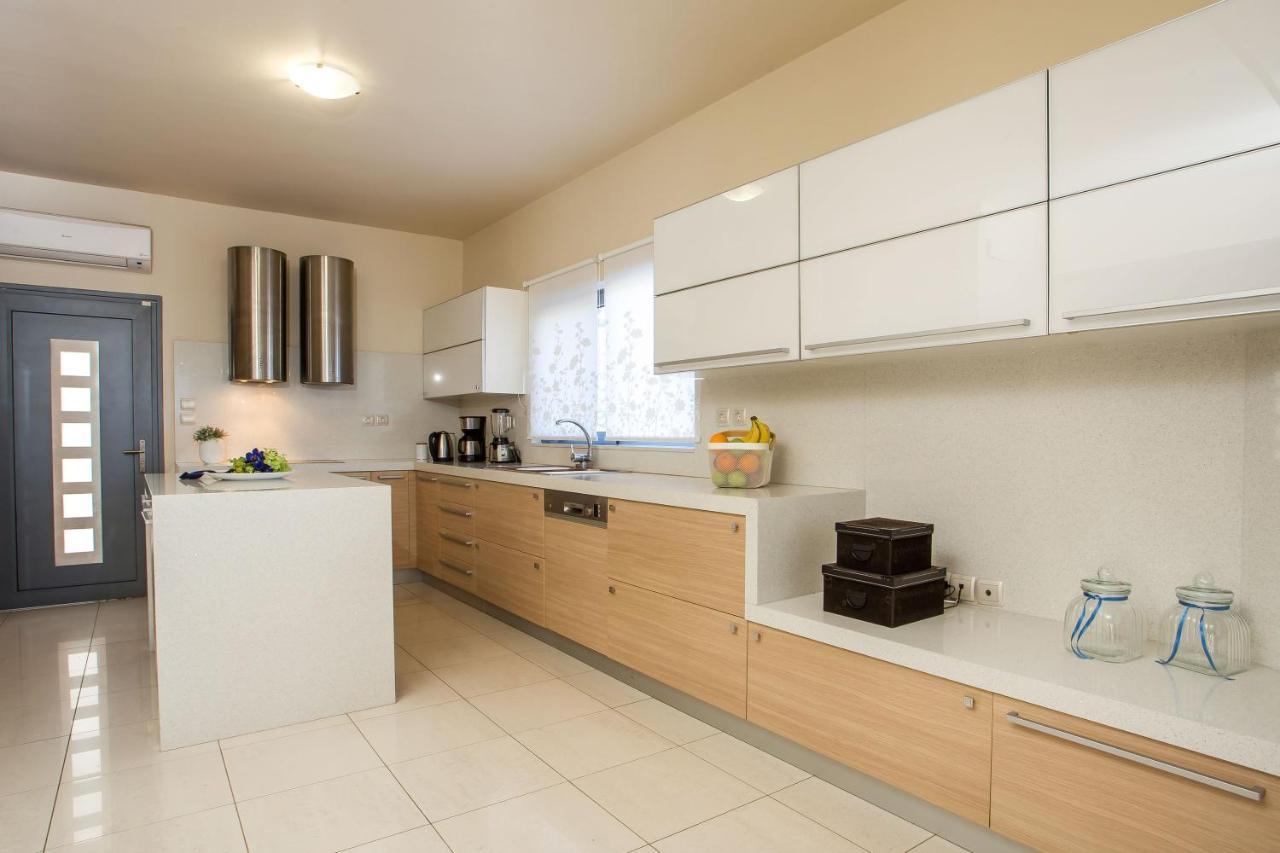 Villa De Manu Rhodes City Extérieur photo