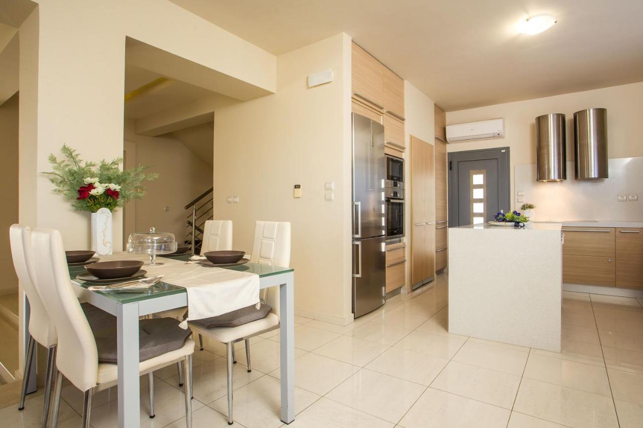 Villa De Manu Rhodes City Extérieur photo